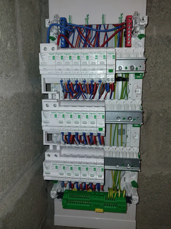 Flash Elec 53 Installation Borne De Recharge En Mayenne Renovation Tableau Electrique Av Apres 3